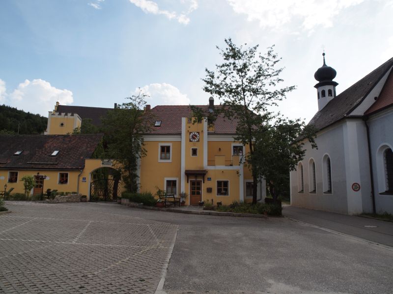 Schloss Heitzenhofen