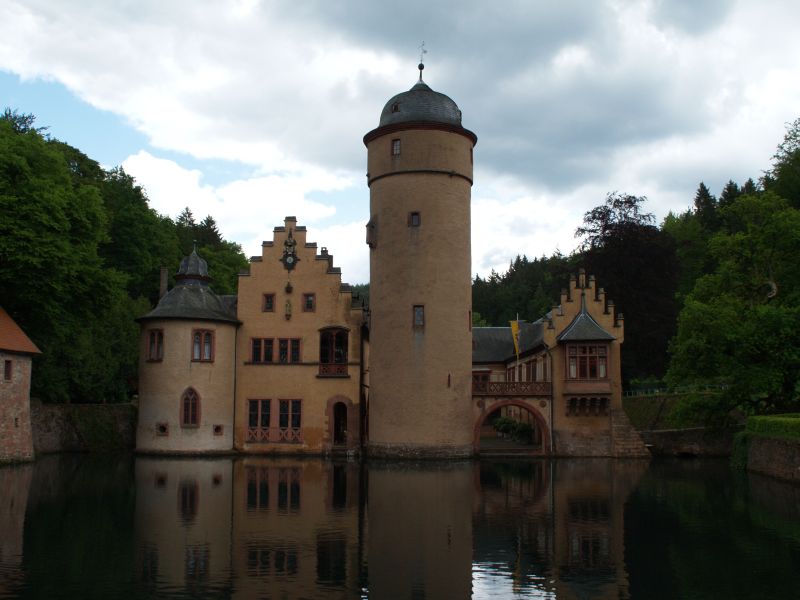 Schloss Mespelbrunn