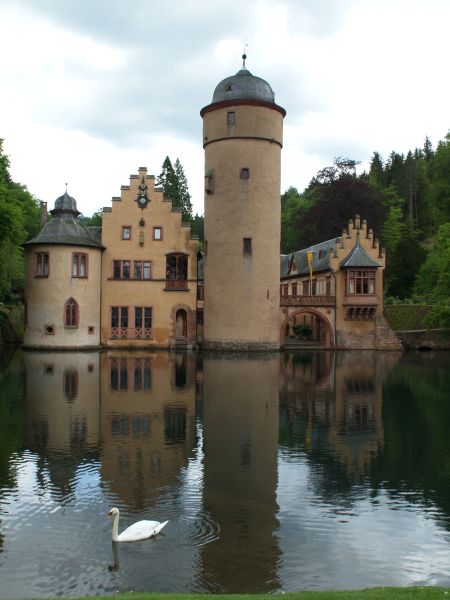 Schloss Mespelbrunn