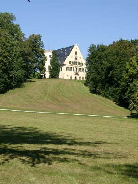 Schloss Rosenau