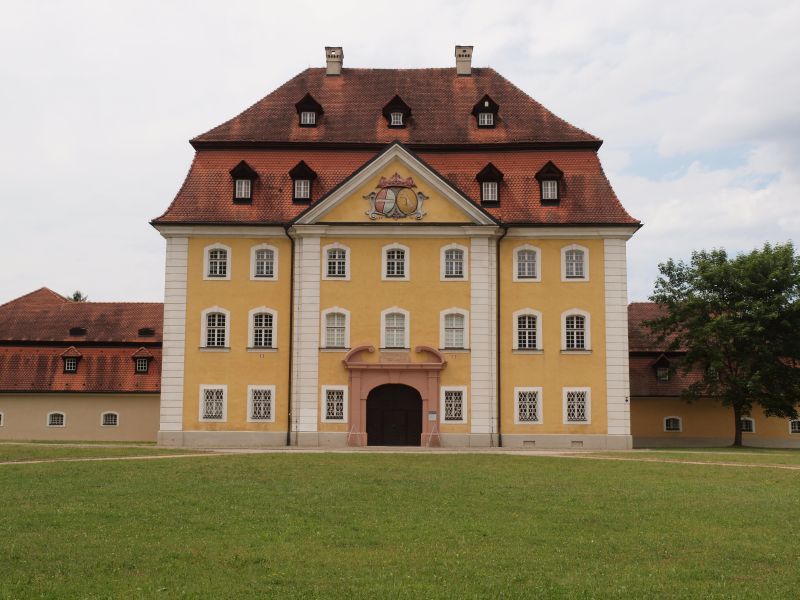 Vorschaubild Ansicht Schloss Theuern (Titelfoto)
