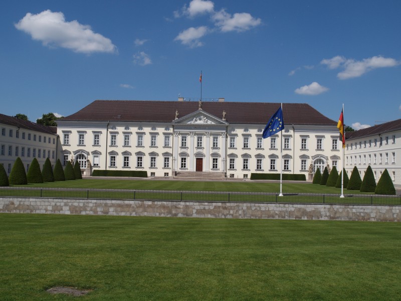 Vorschaubild Ansicht Schloss Bellevue (Titelfoto)