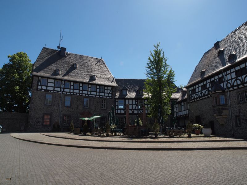 Vorschaubild Ansicht Burg Schiffenberg (Titelfoto)