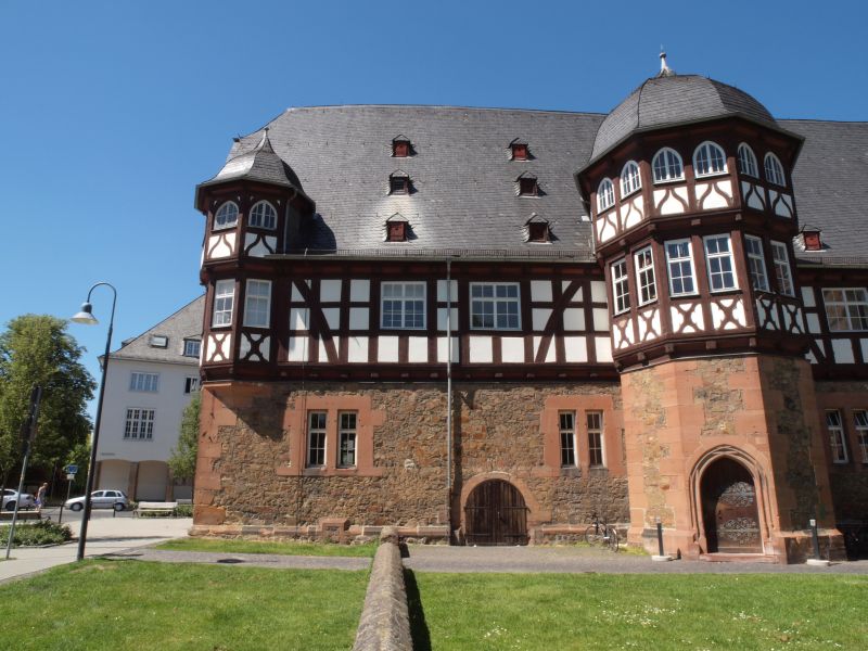 Neues Schloss Gieen