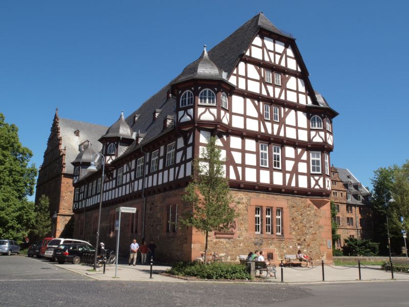 Neues Schloss Gieen