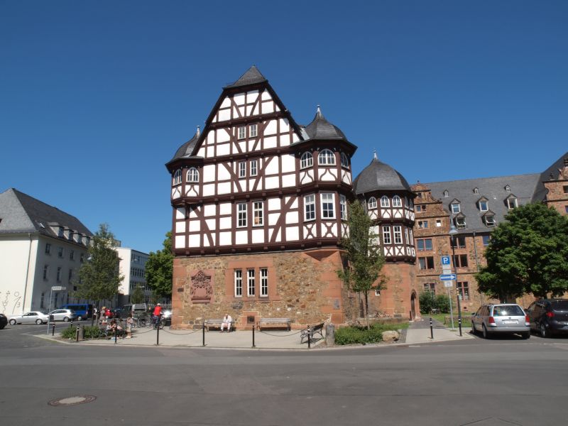 Neues Schloss Gieen