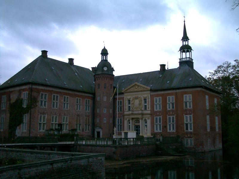 Schloss Gdens