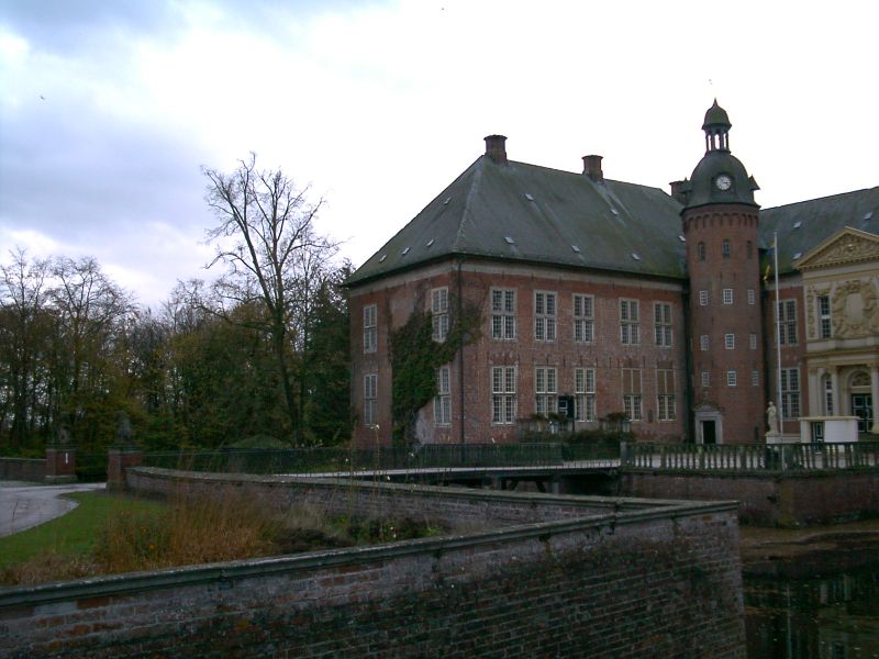 Schloss Gdens