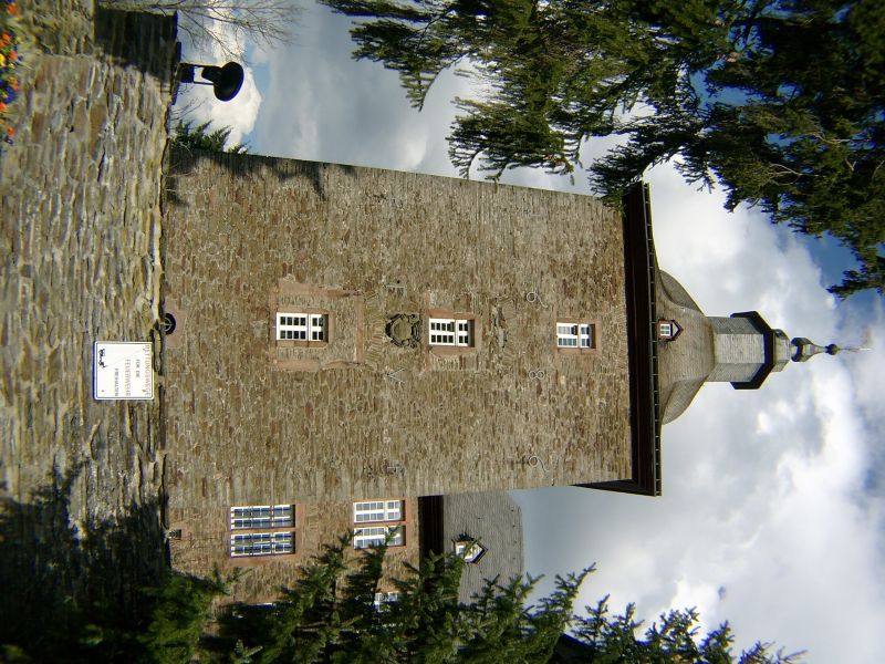 Burg Schnellenberg