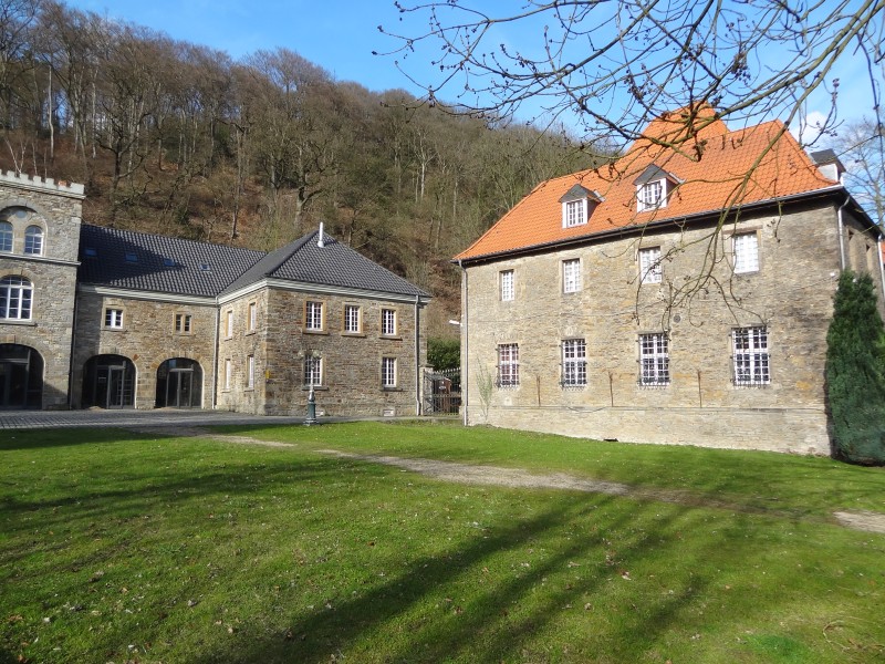 Vorschaubild Ansicht Schloss Baldeney (Titelfoto)
