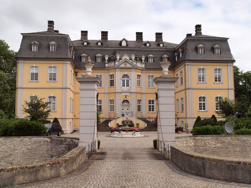 Schloss Schwarzenraben