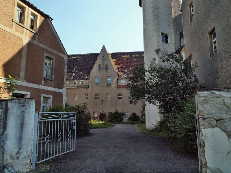 Schloss Wolftitz