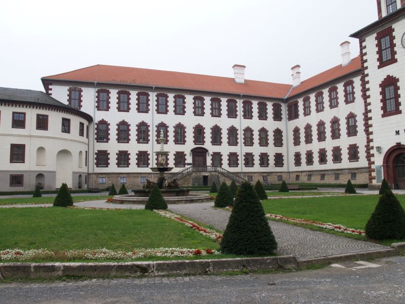 Schloss Elisabethenburg